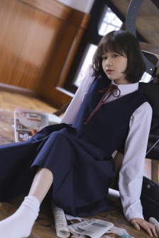 做丰满漂亮的女学生